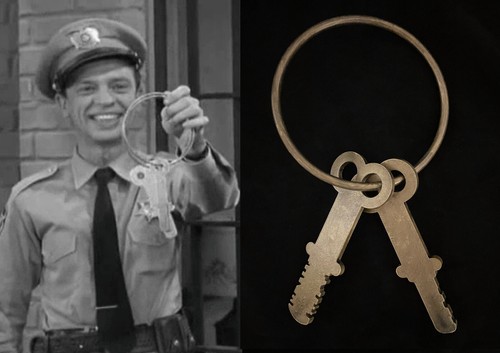 Mayberry jailhouse keys the - jailhouse,